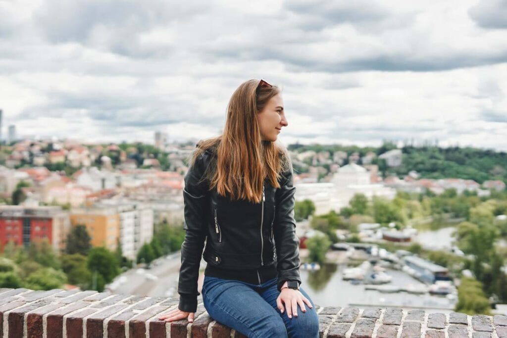 Utsiktsplats för en fotografering, perfekt för intressanta tinderbilder.