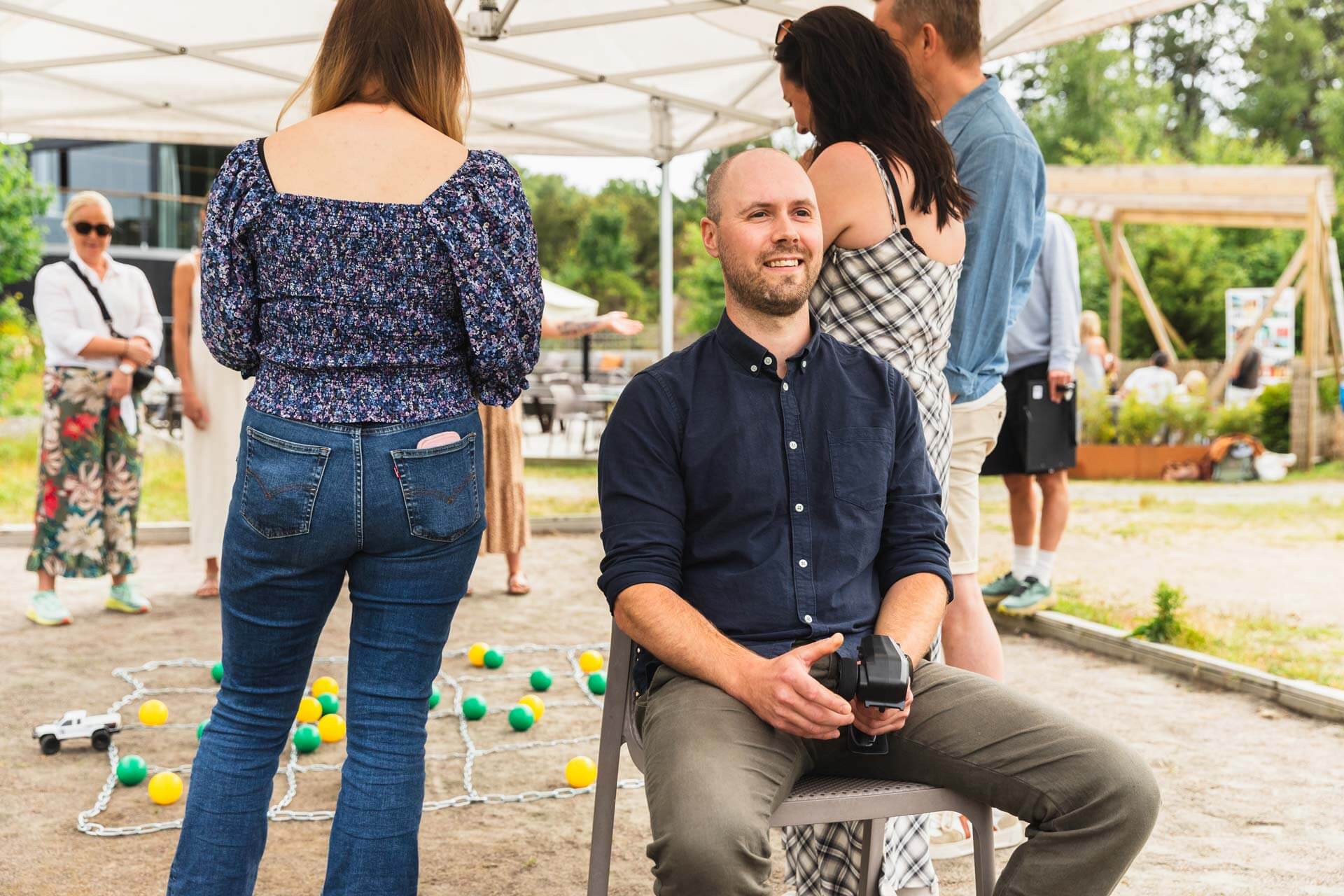 Företagsbilder under teamaktiviteter, skapa bilderna för era sociala medier. Roliga aktiviteter för företag i Göteborg.