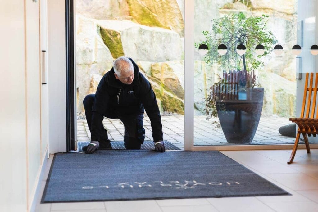 Verksamhetsbilder som visar tjänsten visuellt