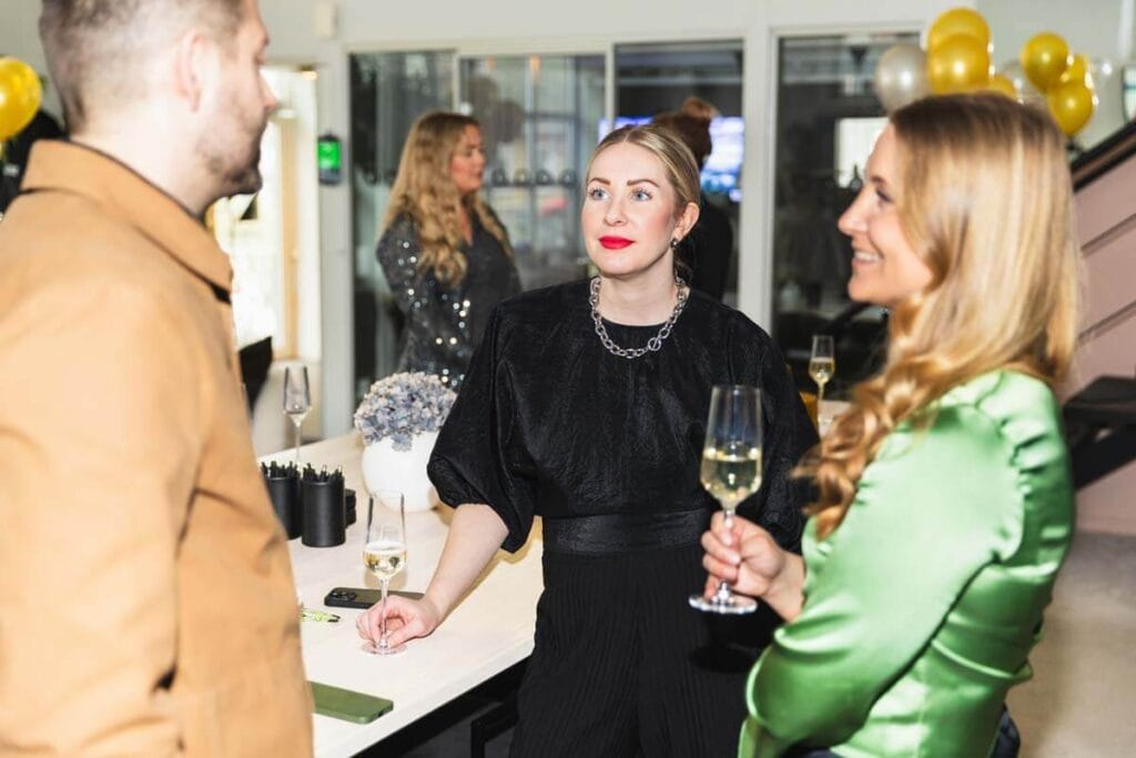 Företagsevent med mingel i Göteborg. Fotograf på företagsevent.