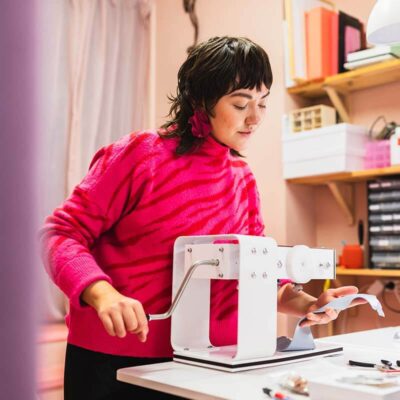 Centent creation bilder för företag som visar hantverket bakom varumärket.